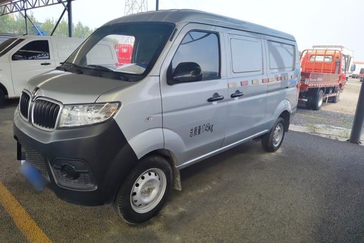 Used Jinbei Hiace X30 2023 1.5L Super-Enjoyment Van 2/5 Seats Non-Air-Conditioned Version SWC15M
