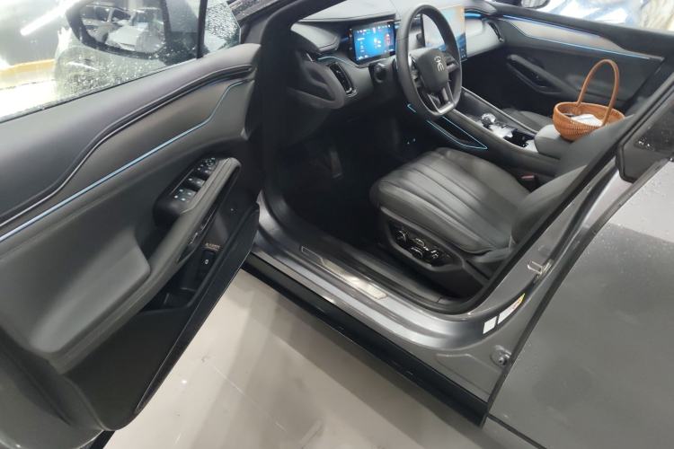 Used BYD Song L EV 2025 Intelligent Driving Version 662 km LiDAR Excellence Edition