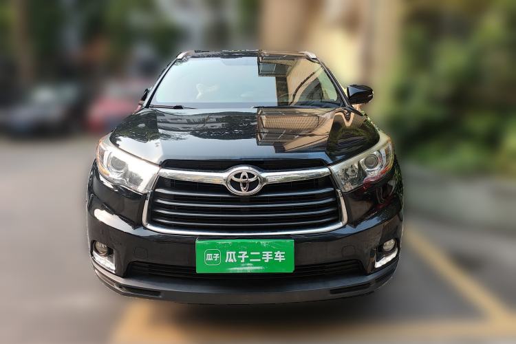 Used Toyota Highlander 2017 2.0T Two-Wheel Drive Luxury Edition 7 Seats