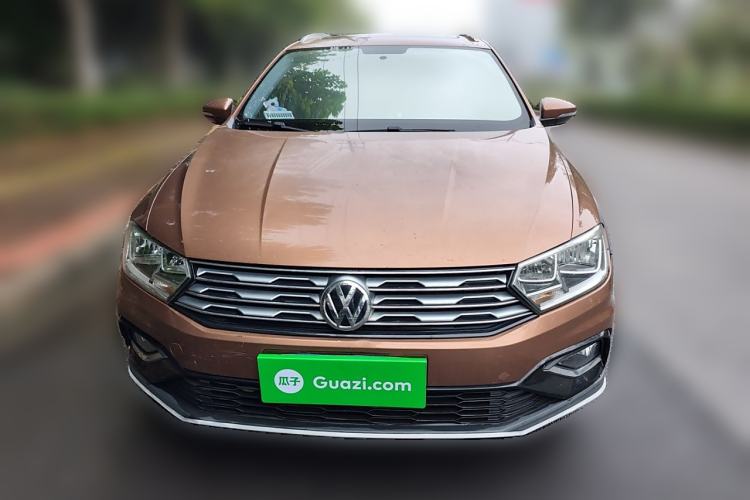 Used Volkswagen C-TREK 2017 230TSI DSG Comfort Version