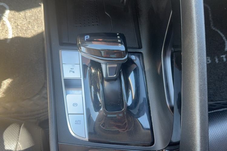 Used Hyundai Elantra 2021 1.5L CVT LUX Prestige Edition
