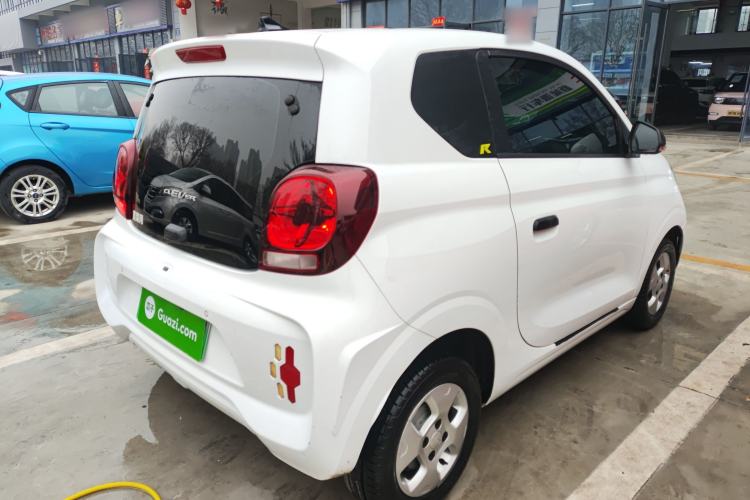 Used Roewe Clever 2021 302 km New Four-Seater Super-Efficient Version
