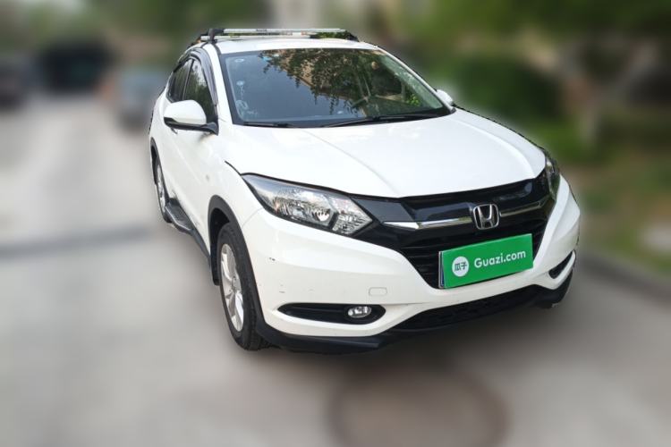 Used Honda Vezel 2015 1.5L CVT two-wheel drive Comfort trim Front Right 45 Deg