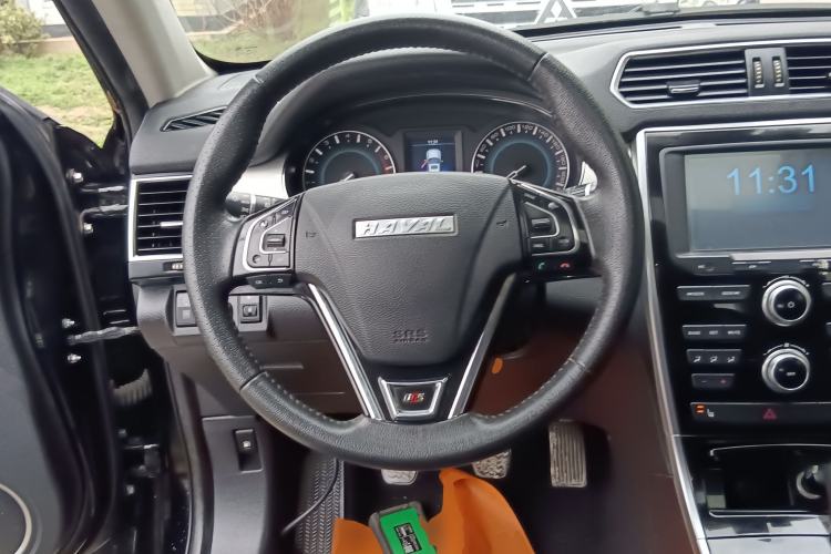 Used Haval H2 2016 Red Label 1.5T Manual Two-Wheel Drive Elite Model