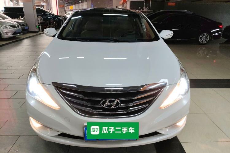 Used Hyundai Sonata 2013 2.0L Automatic Luxury Edition Front