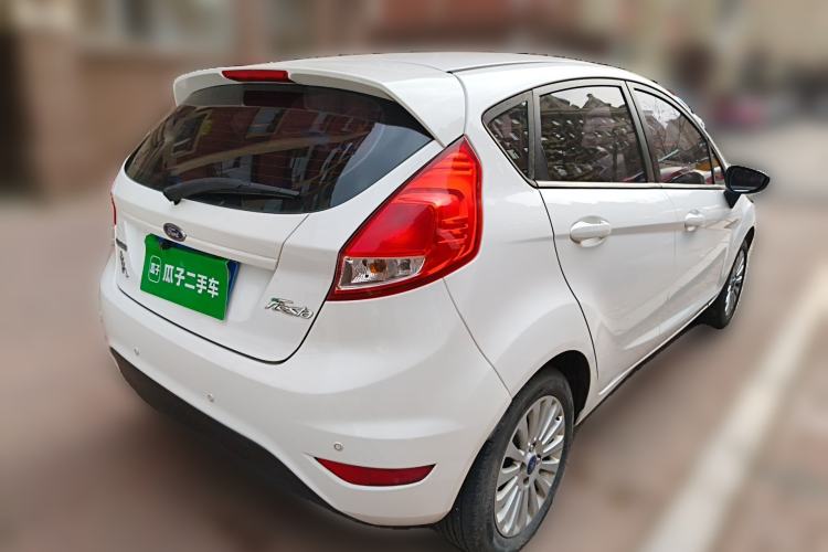 Used Ford Fiesta 2013 Hatchback 1.5L Manual Fashion Edition