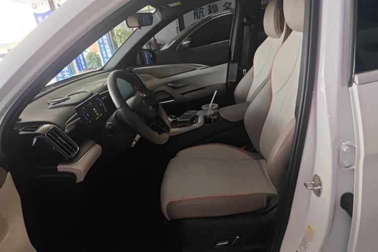 Used BYD Song Pro New Energy 2024 HONOR Edition DM-i 71KM Navigation Model