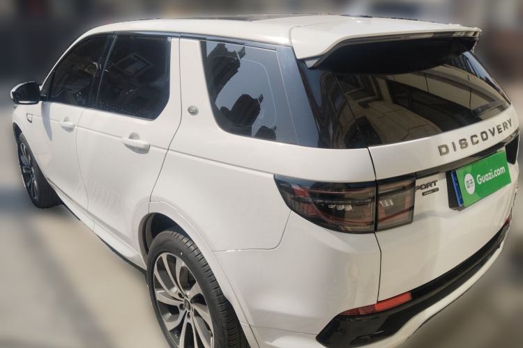 Used Land Rover Discovery Sport 2020 249 PS R-Dynamic Performance Edition Rear Left 45 Deg