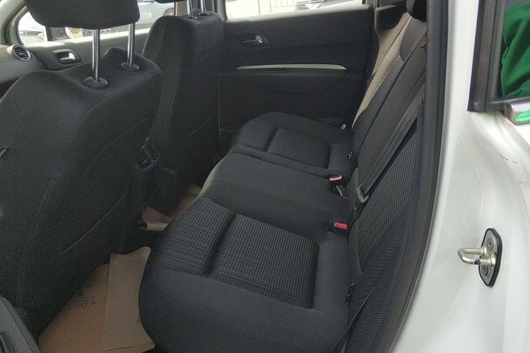 Used Peugeot 3008 2018 2.0L Automatic Classic Edition