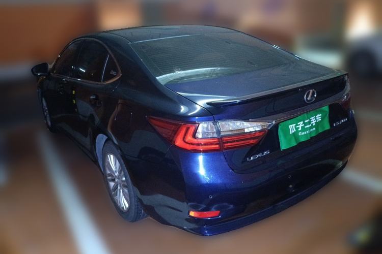 Used Lexus ES 2015 200 Elite Edition
