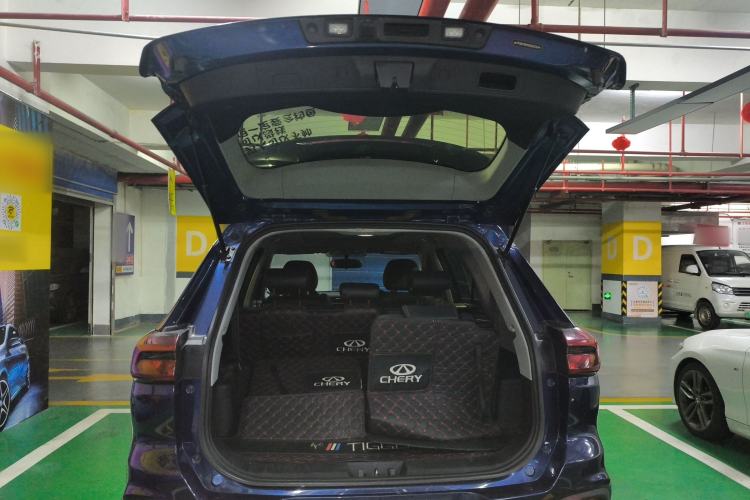 Used Chery Tiggo 8 2018 1.5 TCI Automatic Exclusive Edition 7-Seater Trunk