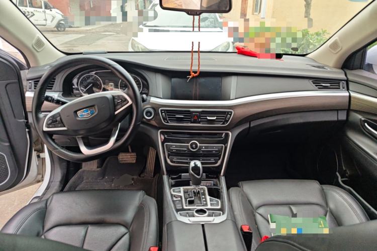 Used Geely Auto Emgrand GT 2017 1.8T Luxury Model Center Console