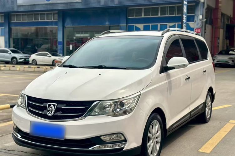 Used Baojun 730 2016 1.8L iAMT Luxury Model 7 Seats