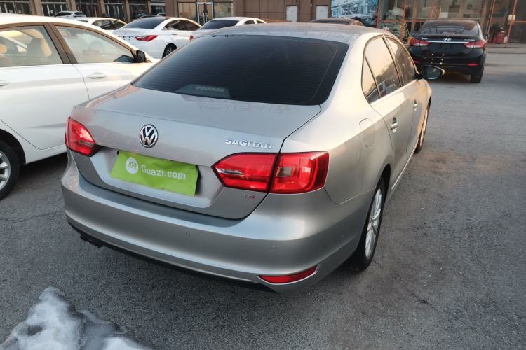 Used Volkswagen Sagitar 2014 1.4TSI Automatic Luxury Model
