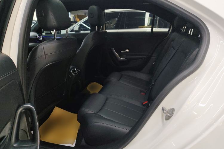 Used Mercedes-Benz A-Class 2020 Facelift A 180 L Sport Sedan Special Configuration
