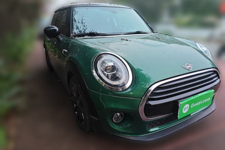 Used MINI 2020 1.5T COOPER Artist Front Right 45 Deg