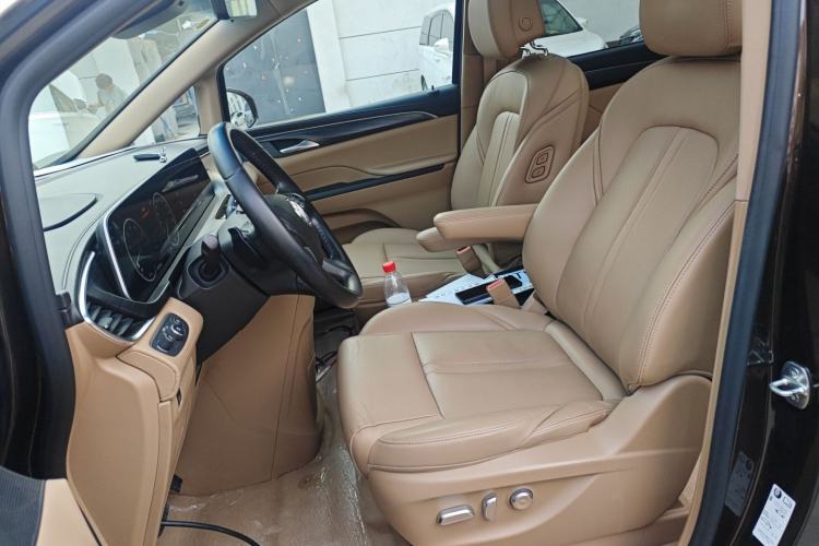 Used Buick GL8 2021 ES Landtrek 653T Luxury Model Left Front Seat