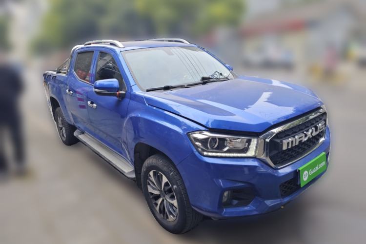 Used SAIC MAXUS T70 2021 2.0T Diesel Manual Two-Wheel Drive Entry-Level Version with Long Bed and High Ground Clearance
