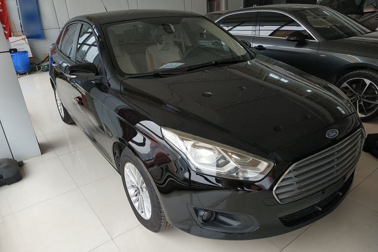 Used Ford Escort 2015 1.5L Automatic Comfort Edition
