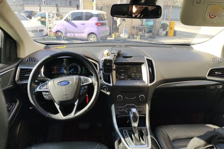 Used Ford Edge 2015 2.0T GTDi 4x4 High-Grade Model