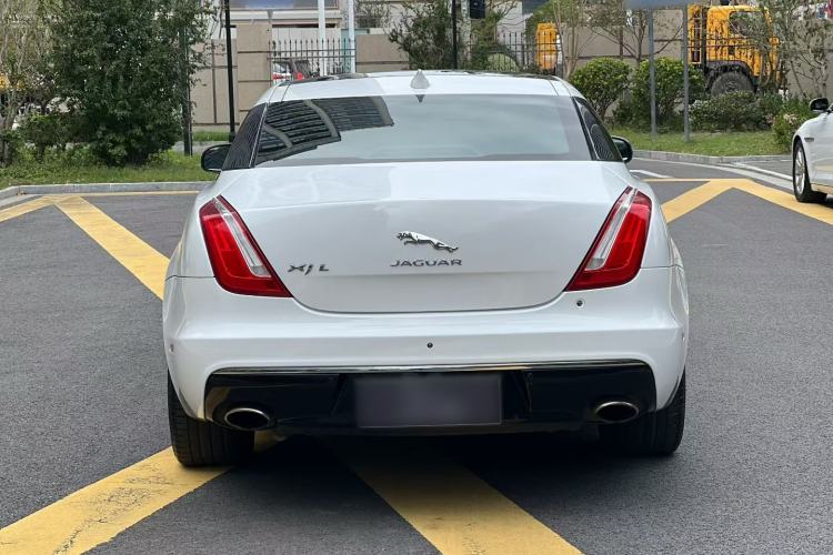 Used Jaguar XJ 2016 XJL 2.0T Two-Wheel-Drive Elegant Business Edition