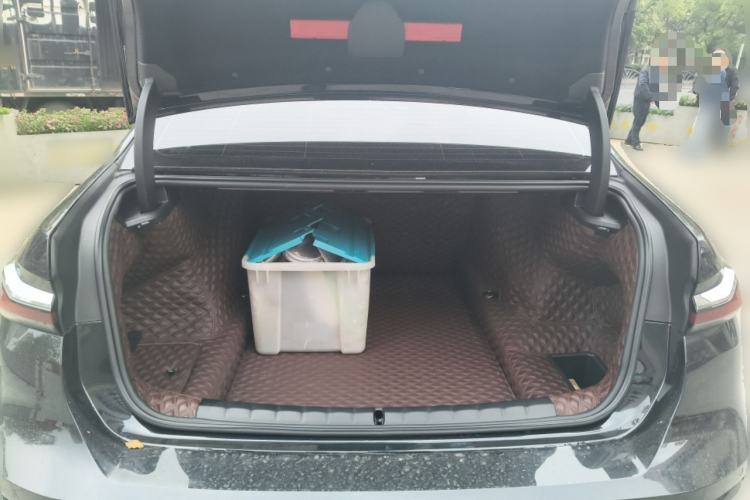 Used BMW 7 Series 2023 735Li M Sport Package
