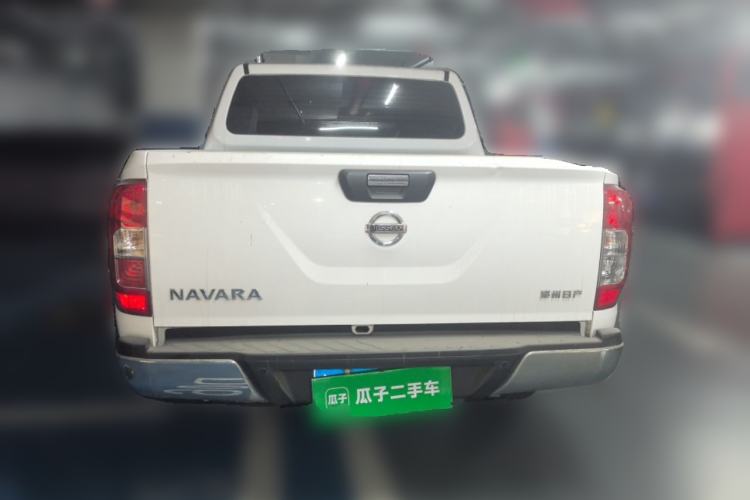 Used Nissan Navara 2017 2.5L Automatic 2WD Luxury Edition QR25