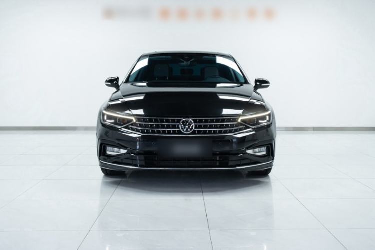 Used Volkswagen Magotan 2023 2 Million Units Commemorative Edition 330TSI DSG Luxury Version
