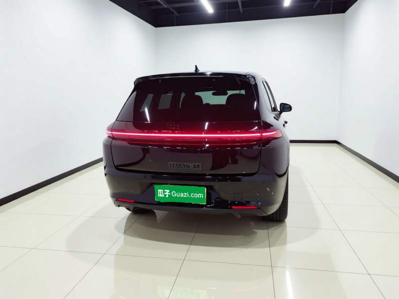 Used Li Auto L8 2023 Pro Model — 5