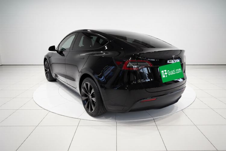 Used Tesla Model Y 2021 Standard Range Rear-Wheel Drive Version