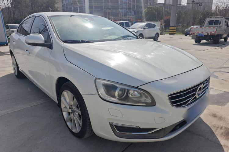 Used Volvo S60 2016 S60L T4 Zhiyuan Edition
