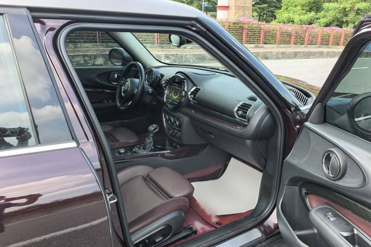 Used MINI Clubman 2016 Revised Version 1.5T COOPER Connoisseur Edition