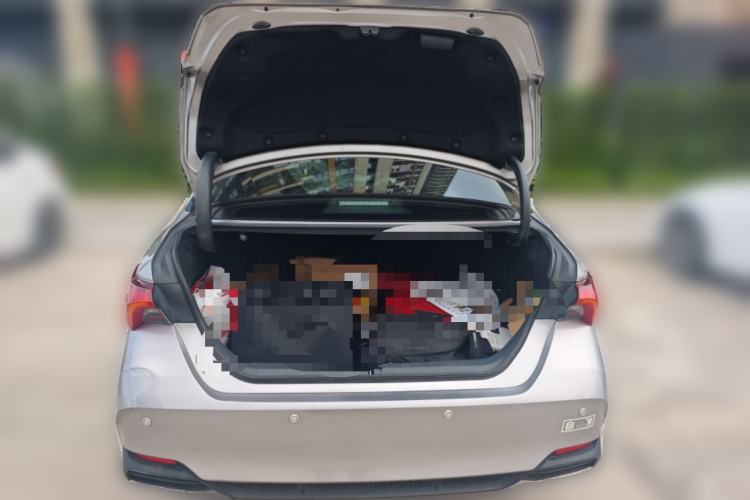 Used Toyota Avalon 2019 Dual-Engine 2.5L Luxury Edition China VI Standard
