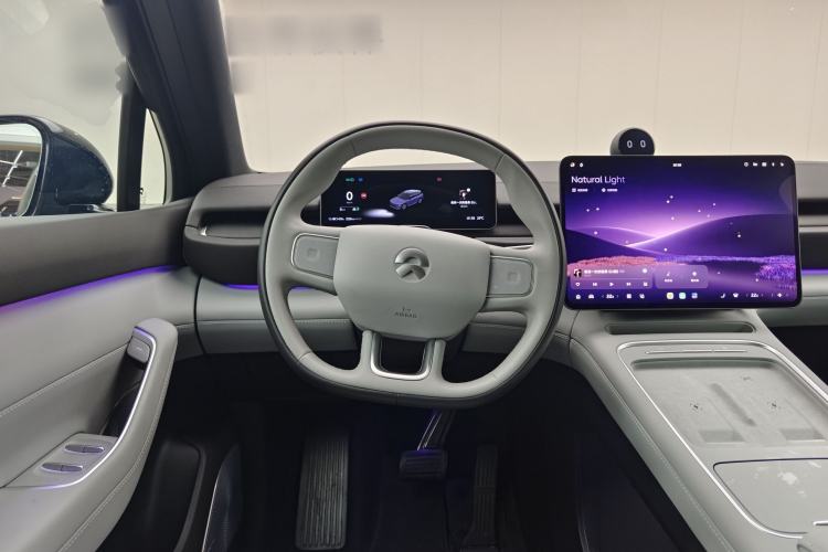 Used Nio EC6 2024 75 kWh
