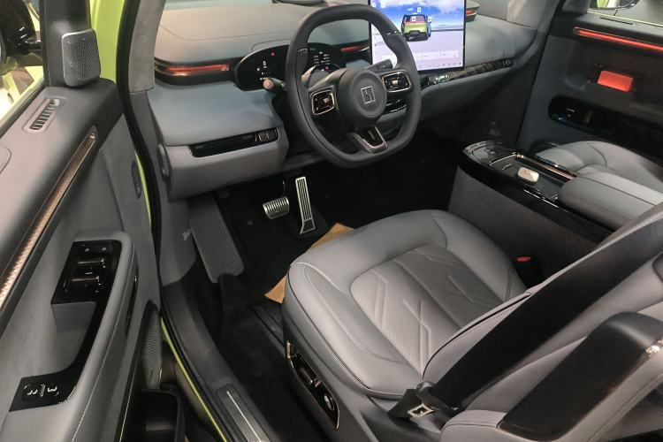 Used Zeekr MIX 2025 Long-Range Intelligent Driving Edition
