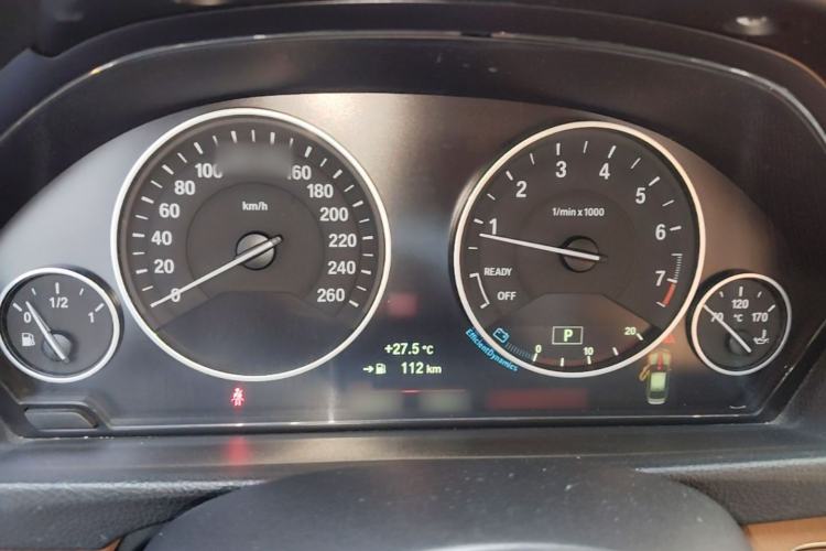 Used BMW 3 Series 2014 320Li Luxury Design Package