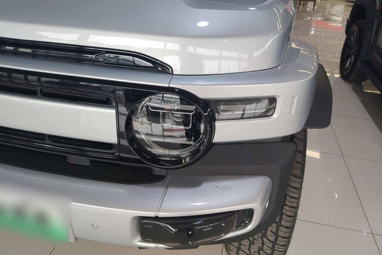 Used iCAR V23 2025 401 Two-Wheel Drive Intelligent Driving Version Left Front Headlight