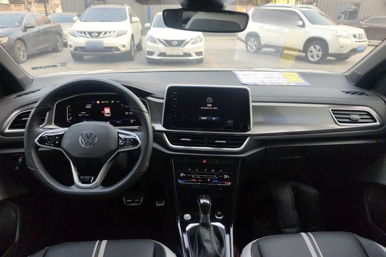 Used Volkswagen T-ROC 2023 300TSI DSG Two-Wheel-Drive Chen Guang Edition