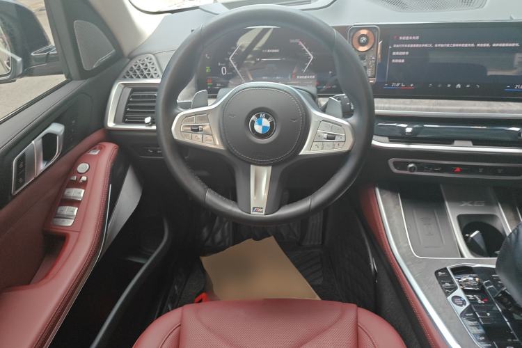 Used BMW X5 2023 xDrive 30Li Luxury M Sport Night Edition Package
