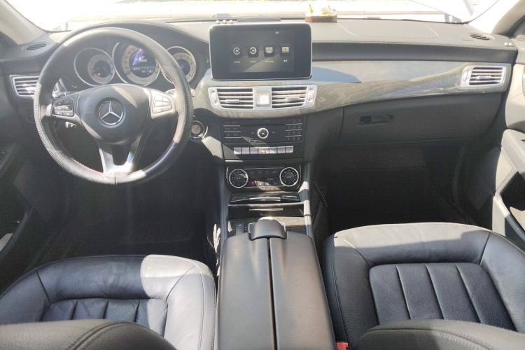 Used Mercedes-Benz CLS 2015 CLS 260 Center Console