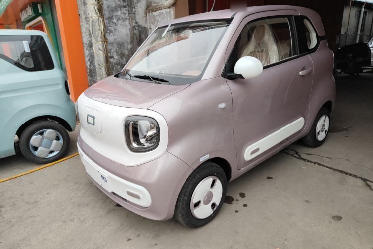 Used Bestune Pony 2026 222km Colorful Horse