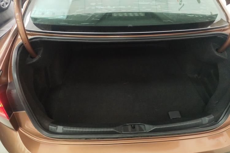 Used Volkswagen Lamando 2015 280TSI DSG Comfort Edition
