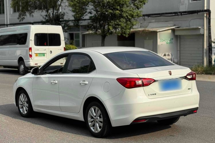 Used Roewe 360 2015 1.5L Automatic Luxury Edition
