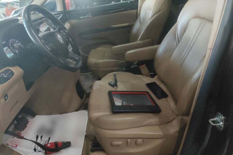 Used Buick GL8 2017 ES 28T Premium Version China V Standard
