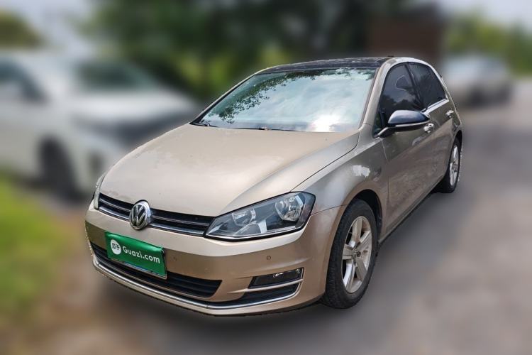Used Volkswagen Golf 2017 1.6L Automatic Comfort Million-Vehicle Anniversary Edition Guazi used car, China used car export, Used car for sale, Used  cars, Cheapest cars for sale