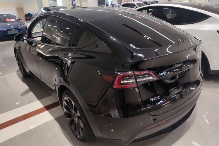Used Tesla Model Y 2022 Rear-Wheel-Drive Version
