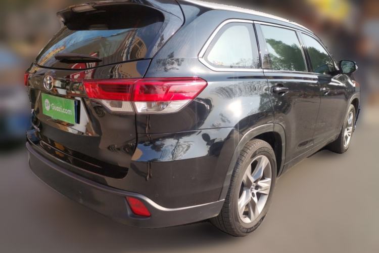 Used Toyota Highlander 2018 2.0T Four-Wheel Drive Luxury Edition 7 Seats China V Emission Standard
