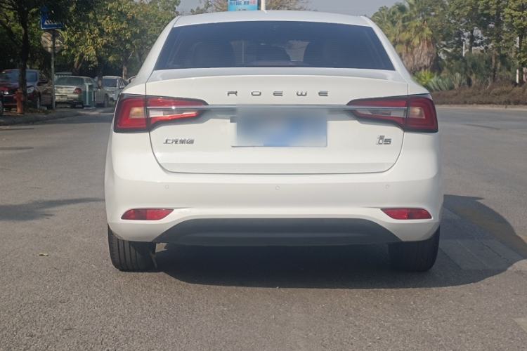 Used Roewe i5 2019 1.5L Manual 4G Connectable Langhao Edition