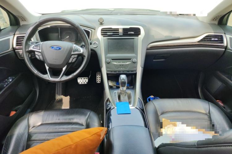 Used Ford Mondeo 2013 2.0L GTDi 200 Luxury Model
