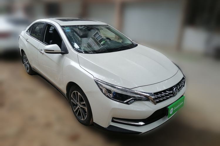 Used Venucia D60 2019 1.6L XL CVT SmartConnect Elite Edition (ISS)